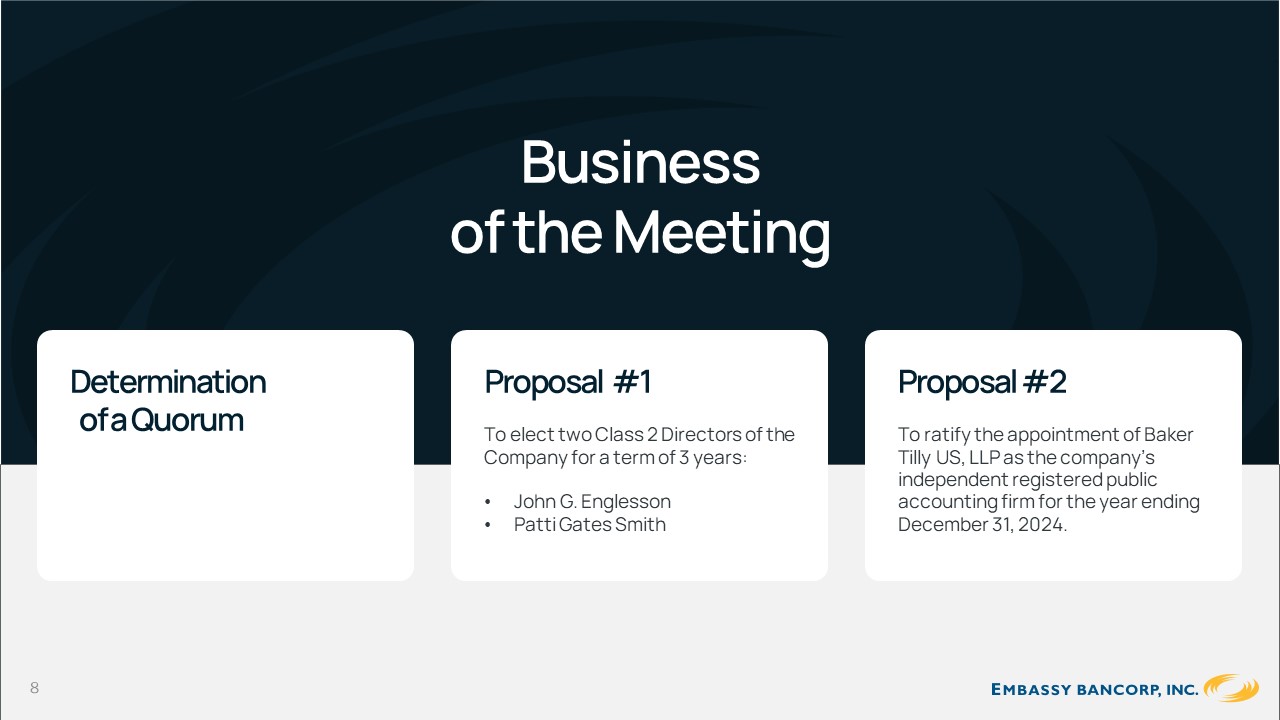 A close-up of a business meeting

Description automatically generated
